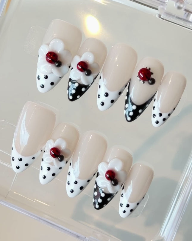 Lady-Bug 3D Press On Nails
