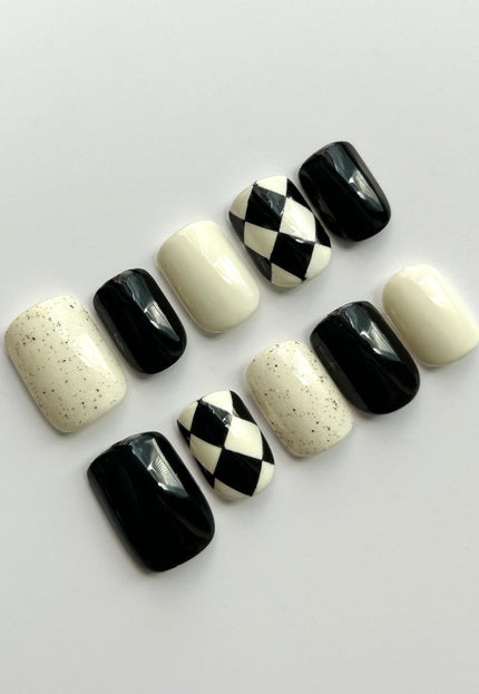 Ivory Harlequin Press-On Nails