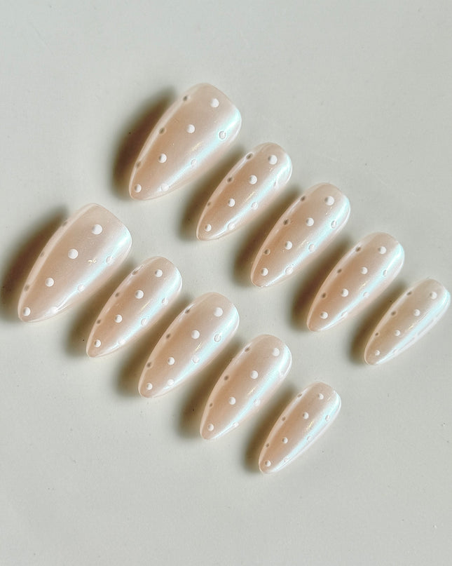 Pearl Polka-Dot Press On Nails