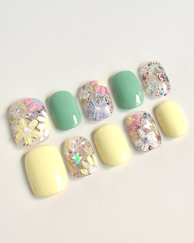 Pastel Daisy Press On Nails