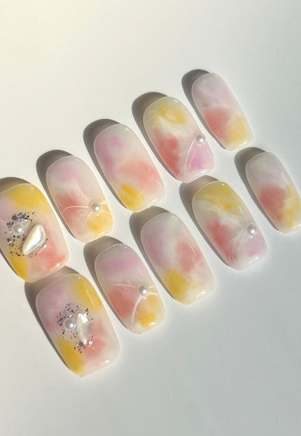 Pastel Cloud Pearl Press-On Nails