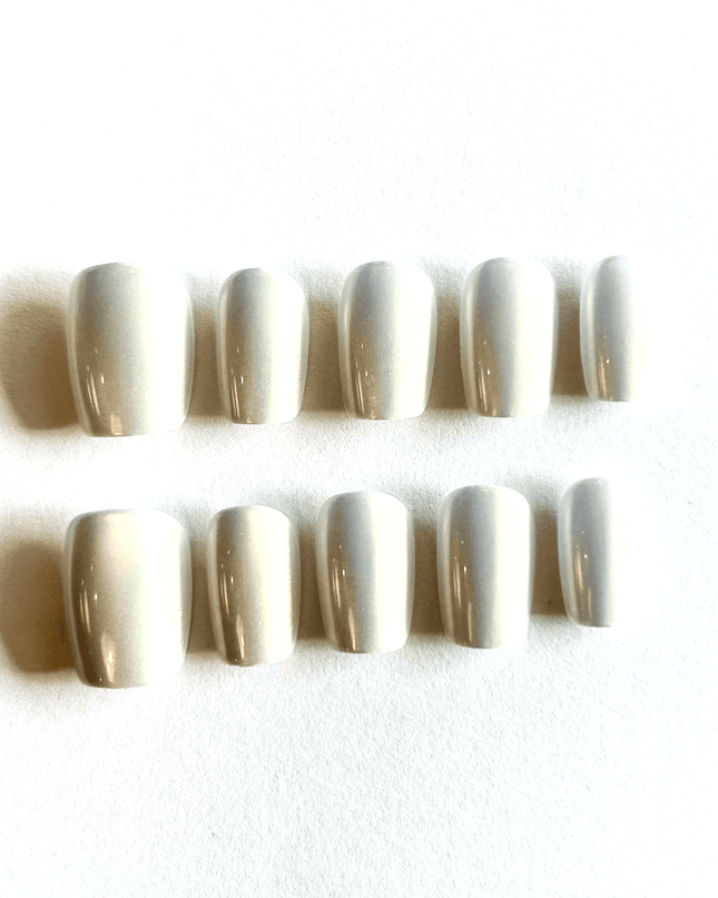 Pearl White Press on Nails