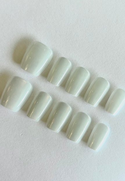 Pearl White Press on Nails