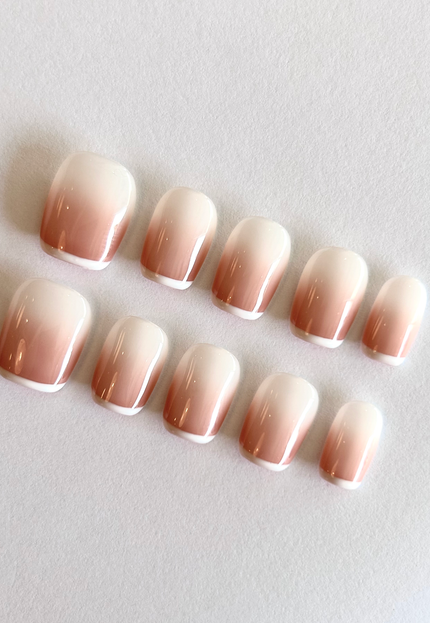Short Ombré Press on Nails