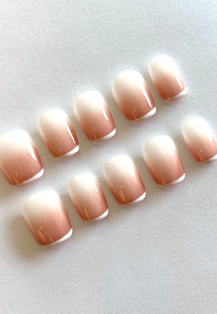 Short Ombré Press on Nails
