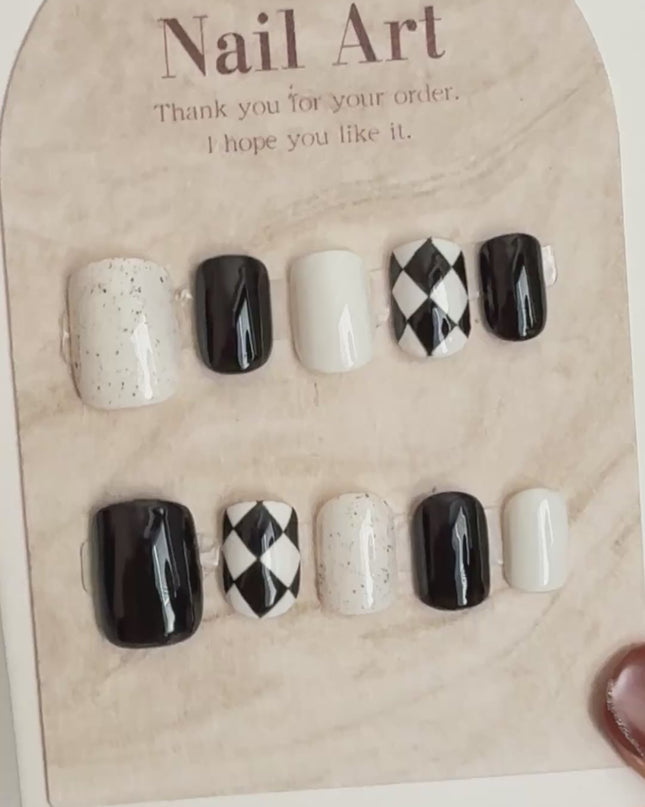 Ivory Harlequin Press-On Nails