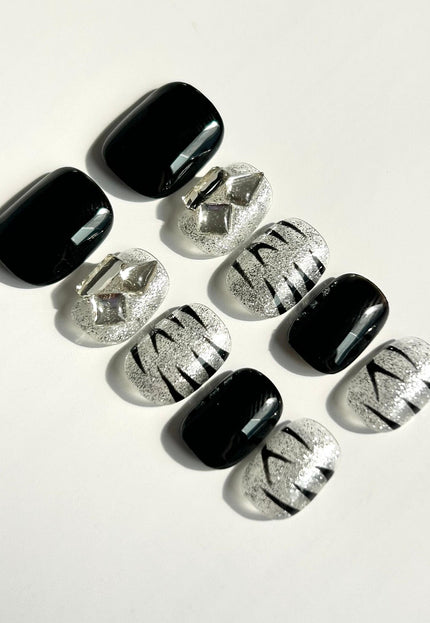 Silver Zebra Press On Nails