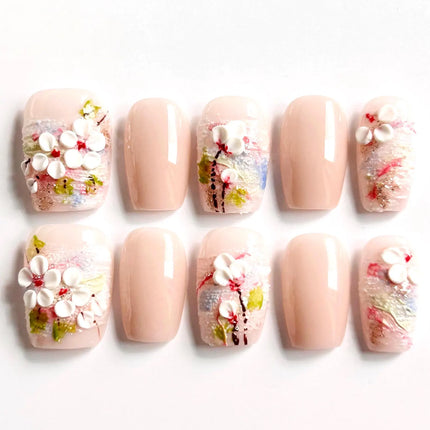 Collection image for: SHORT PRESS ON NAILS