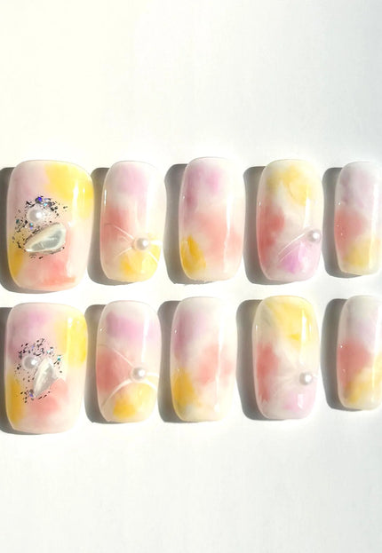 Pastel Cloud Pearl Press-On Nails