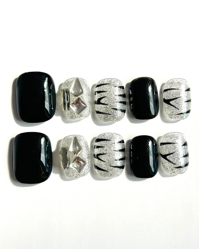 Silver Zebra Press On Nails