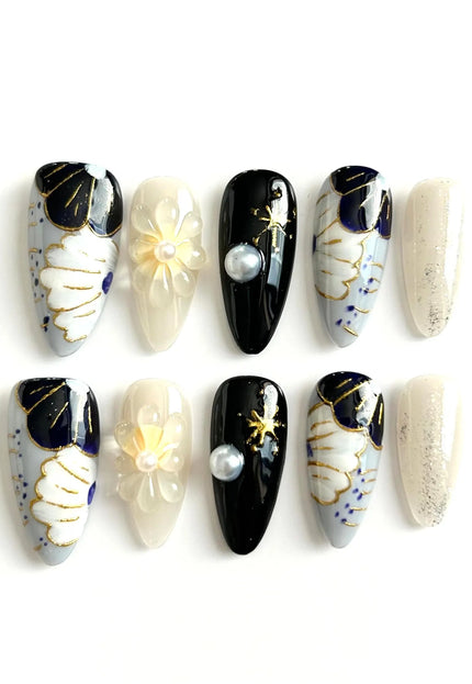 Midnight Floral Press-On Nails