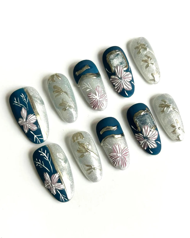 Midnight Silver Press On Nails