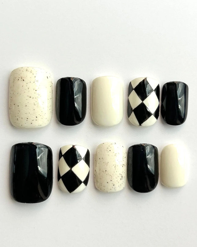 Ivory Harlequin Press-On Nails