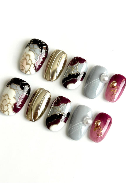 Gilded Web Press-On Nails