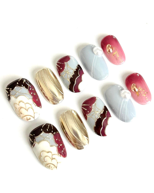 Gilded Web Press-On Nails