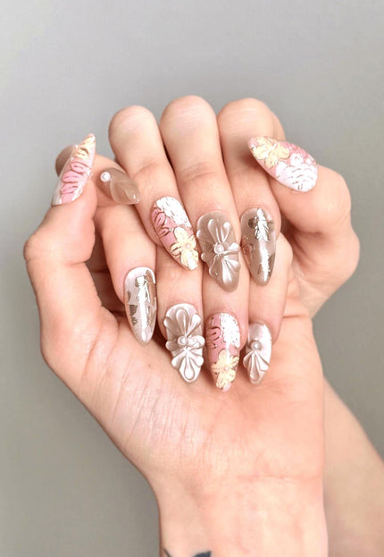 Golden Bloom Press-On Nails