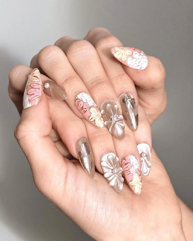 Golden Bloom Press-On Nails